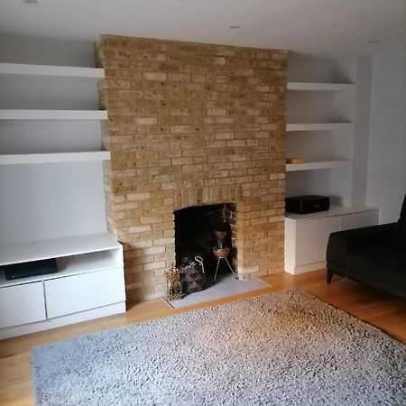 Garden Rooms 20 Min Walk From Camden Town & Kings Cross St Pancras Лондон Экстерьер фото