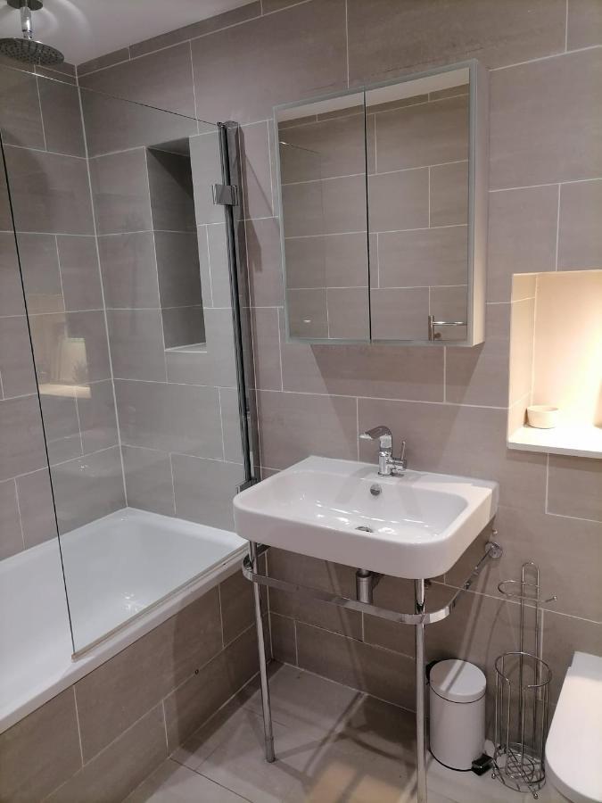Garden Rooms 20 Min Walk From Camden Town & Kings Cross St Pancras Лондон Экстерьер фото