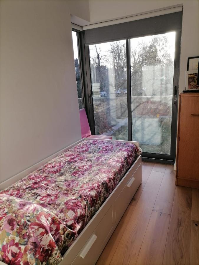 Garden Rooms 20 Min Walk From Camden Town & Kings Cross St Pancras Лондон Экстерьер фото