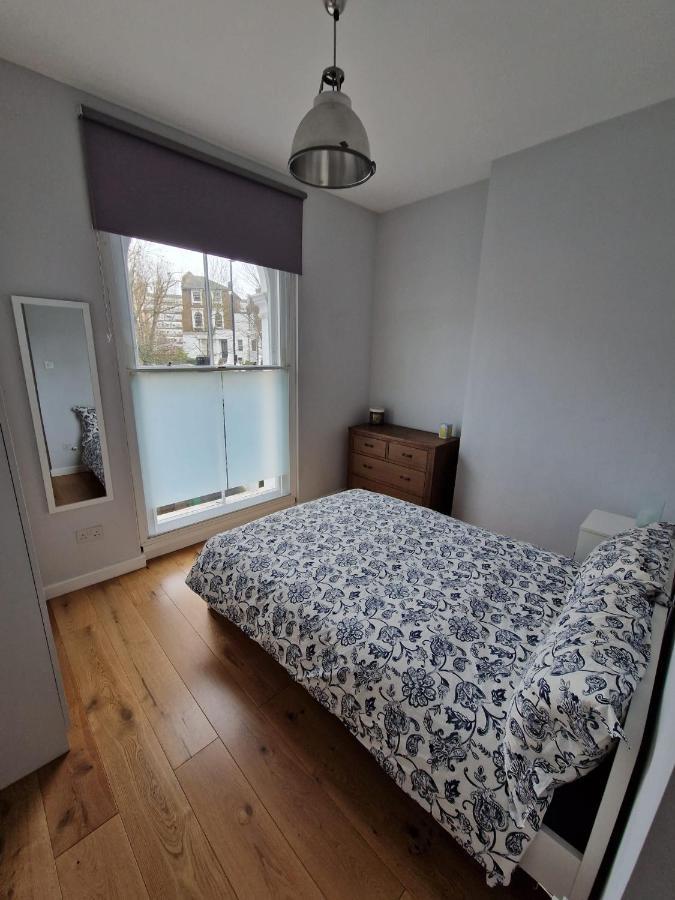 Garden Rooms 20 Min Walk From Camden Town & Kings Cross St Pancras Лондон Экстерьер фото